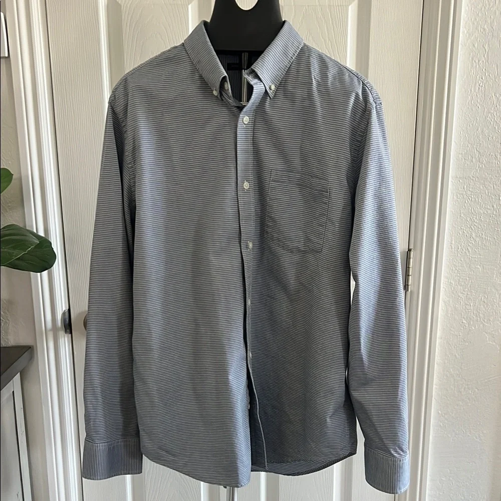 Banana Republic button down shirt size XL